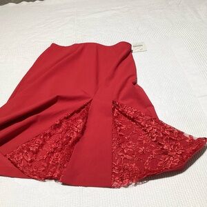 Apostrophe Essentials Size 8 Red Skirt with Lace Detailing NWT $36 Brand New
